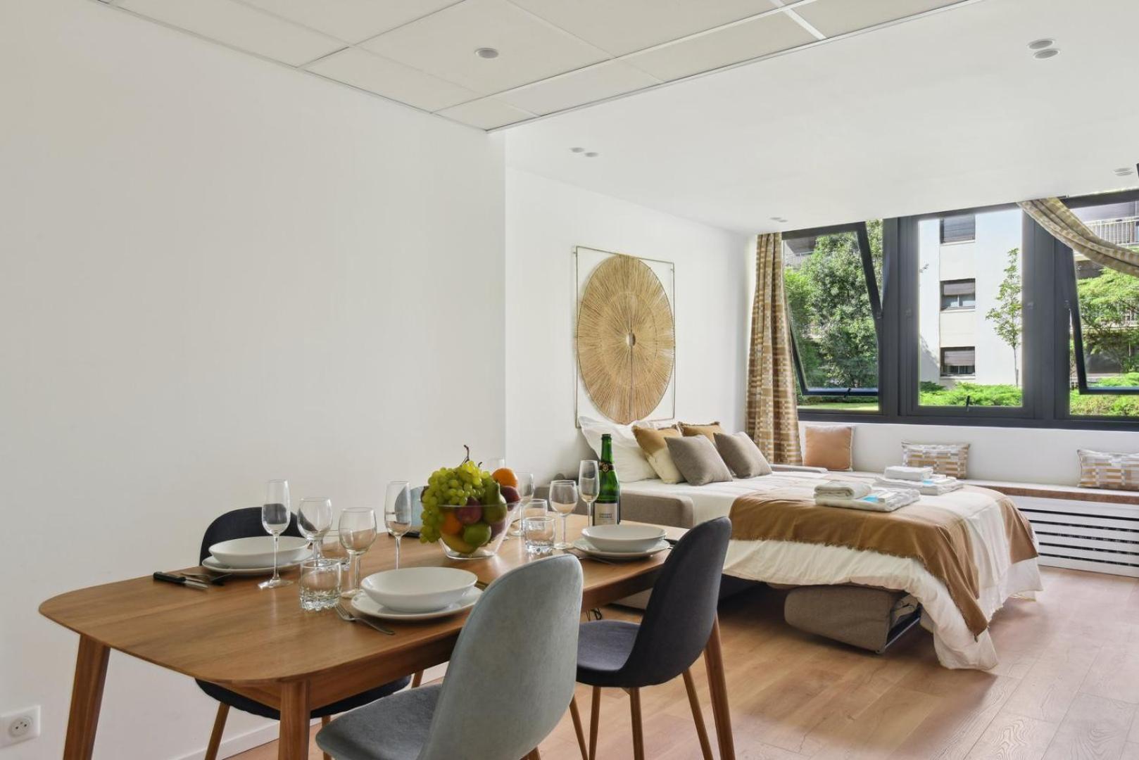 314 Monnier - Superb In * Parigi